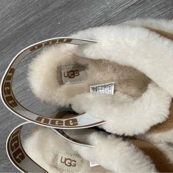 Ugg shoes - Picture 3 of 5